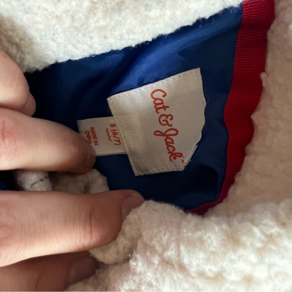 Kids Cat & Jack Retro Puffer Vest - Picture 6 of 6